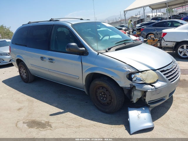 45747794 :رقم المزاد ، 2C4GP44R55R123445 vin ، 2005 Chrysler Town & Country Lx مزاد بيع