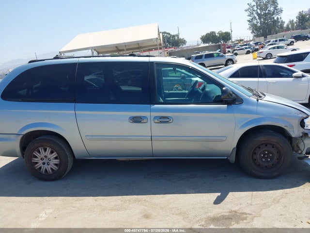 45747794 :رقم المزاد ، 2C4GP44R55R123445 vin ، 2005 Chrysler Town & Country Lx مزاد بيع