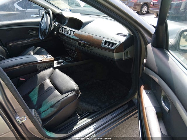2003 Bmw 745i მანქანა იყიდება აუქციონზე, vin: WBAGL63443DP61664, აუქციონის ნომერი: 45747854
