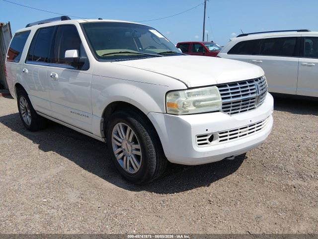 45747875 :رقم المزاد ، 5LMFU27518LJ02275 vin ، 2008 Lincoln Navigator مزاد بيع