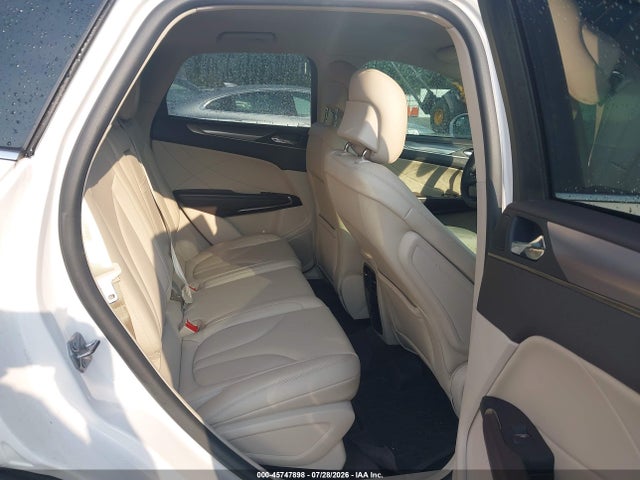 Продаж на аукціоні авто 2018 Lincoln Mkc Premiere, vin: 5LMCJ1C99JUL18700, номер лоту: 45747898