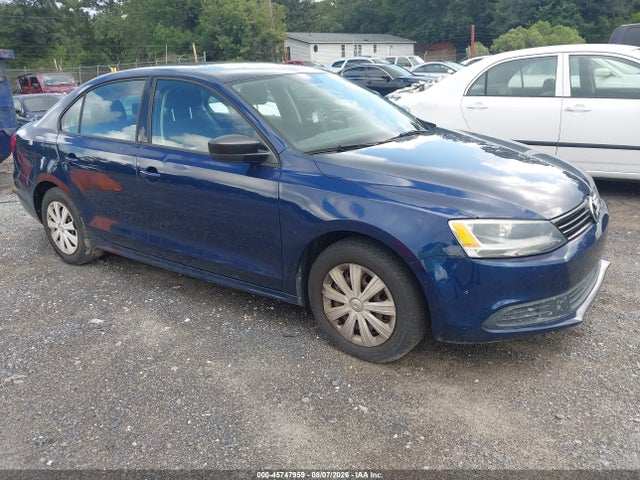 2014 Volkswagen Jetta 2.0l S მანქანა იყიდება აუქციონზე, vin: 3VW2K7AJ8EM304228, აუქციონის ნომერი: 45747959