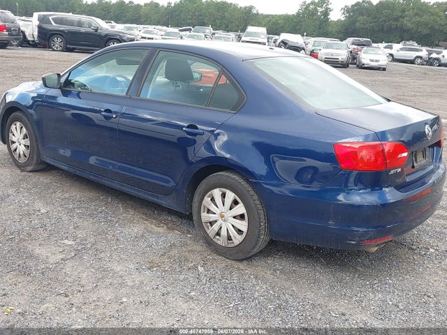 Продажа на аукционе авто 2014 Volkswagen Jetta 2.0l S, vin: 3VW2K7AJ8EM304228, номер лота: 45747959