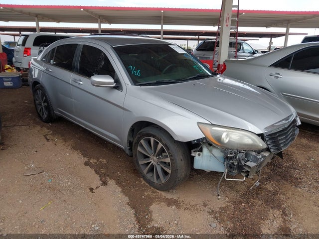 Продаж на аукціоні авто 2013 Chrysler 200 Touring, vin: 1C3CCBBB4DN597729, номер лоту: 45747968