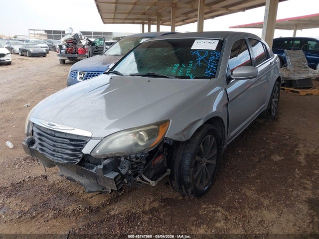 Продаж на аукціоні авто 2013 Chrysler 200 Touring, vin: 1C3CCBBB4DN597729, номер лоту: 45747968