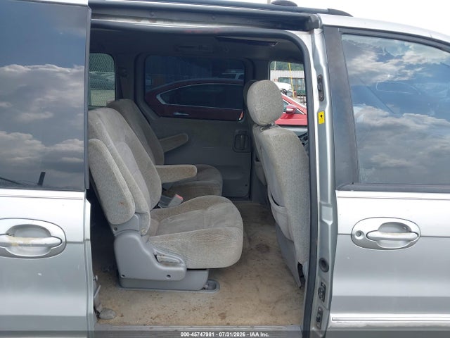 2005 Kia Sedona Ex/lx მანქანა იყიდება აუქციონზე, vin: KNDUP132256689222, აუქციონის ნომერი: 45747981