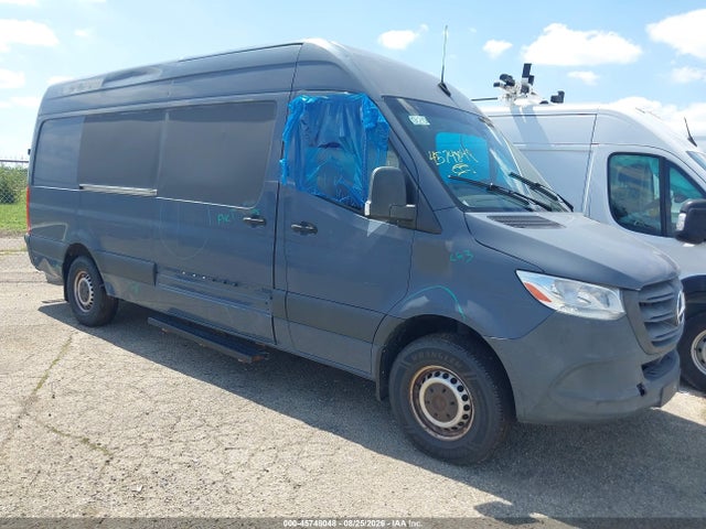 45748048 :رقم المزاد ، WD4PF1CD7KP124073 vin ، 2019 Mercedes-benz Sprinter 2500 High Roof V6 مزاد بيع
