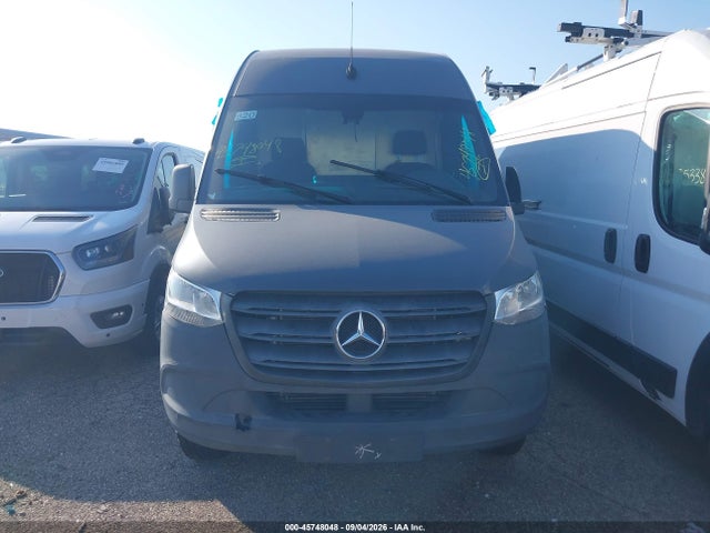 45748048 :رقم المزاد ، WD4PF1CD7KP124073 vin ، 2019 Mercedes-benz Sprinter 2500 High Roof V6 مزاد بيع