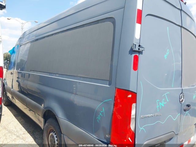 45748048 :رقم المزاد ، WD4PF1CD7KP124073 vin ، 2019 Mercedes-benz Sprinter 2500 High Roof V6 مزاد بيع