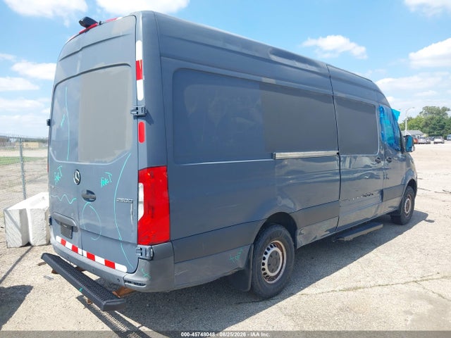45748048 :رقم المزاد ، WD4PF1CD7KP124073 vin ، 2019 Mercedes-benz Sprinter 2500 High Roof V6 مزاد بيع
