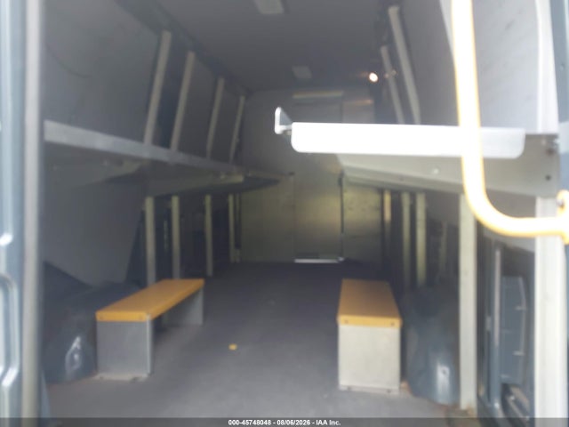45748048 :رقم المزاد ، WD4PF1CD7KP124073 vin ، 2019 Mercedes-benz Sprinter 2500 High Roof V6 مزاد بيع