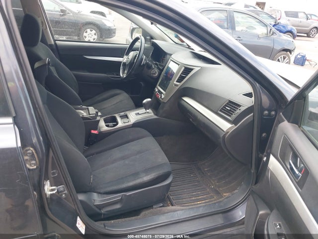 45748075 :رقم المزاد ، 4S4BRBCC8D3226268 vin ، 2013 Subaru Outback 2.5i Premium مزاد بيع