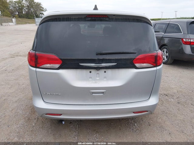 Продаж на аукціоні авто 2023 Chrysler Voyager Lx, vin: 2C4RC1CG2PR526725, номер лоту: 45748095