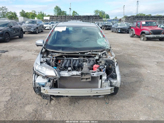 Honda FIT EX 2017 3HGGK5G76HM702746 Image 13