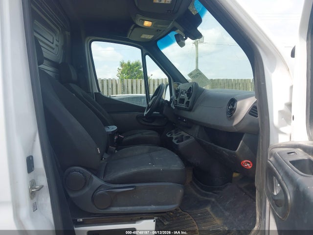 45748197 :رقم المزاد ، W1Y70BGY5NT086509 vin ، 2022 Mercedes-benz Sprinter 1500 Standard Roof I4 مزاد بيع