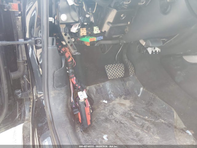 45748233 :رقم المزاد ، WAUFFAFL3EN013221 vin ، 2014 Audi A4 2.0t Premium مزاد بيع