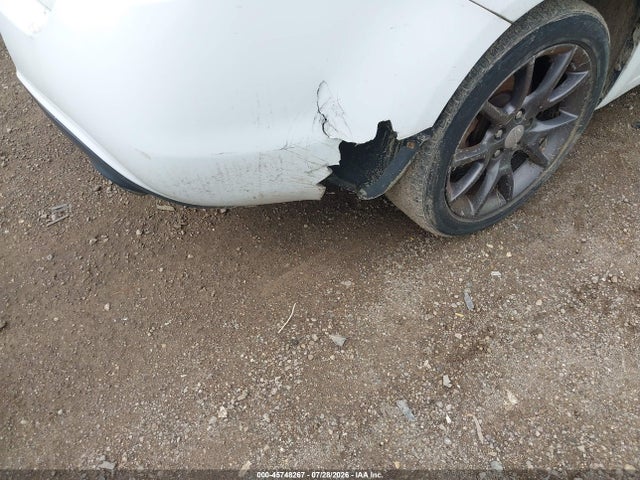 Продажа на аукционе авто 2015 Dodge Dart Sxt, vin: 1C3CDFBBXFD316210, номер лота: 45748267