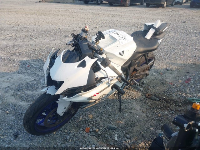 Yamaha Yzfr7 2022 JYARM38E6NA002023 Image 2