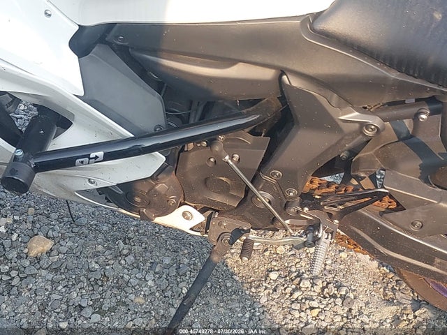 Yamaha Yzfr7 2022 JYARM38E6NA002023 Image 9