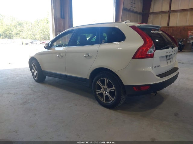 45748317 :رقم المزاد ، YV4902DZ8C2242293 vin ، 2012 Volvo Xc60 T6 Platinum مزاد بيع