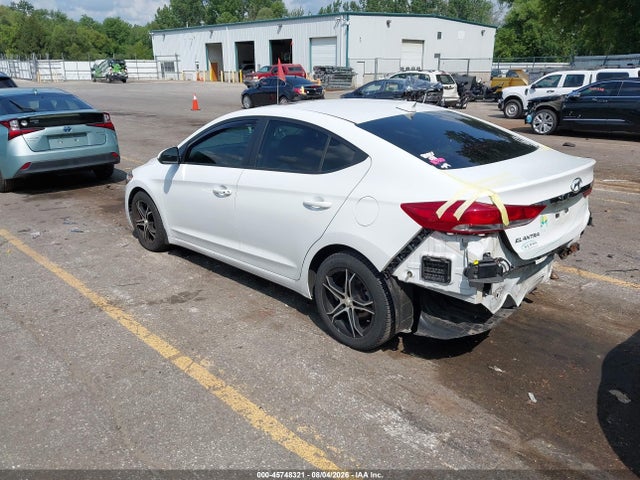 Продаж на аукціоні авто 2018 Hyundai Elantra Value Edition, vin: 5NPD84LF4JH377565, номер лоту: 45748321