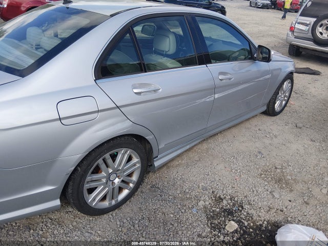 2009 Mercedes-benz C 300 Luxury/sport მანქანა იყიდება აუქციონზე, vin: WDDGF54X89R079899, აუქციონის ნომერი: 45748329