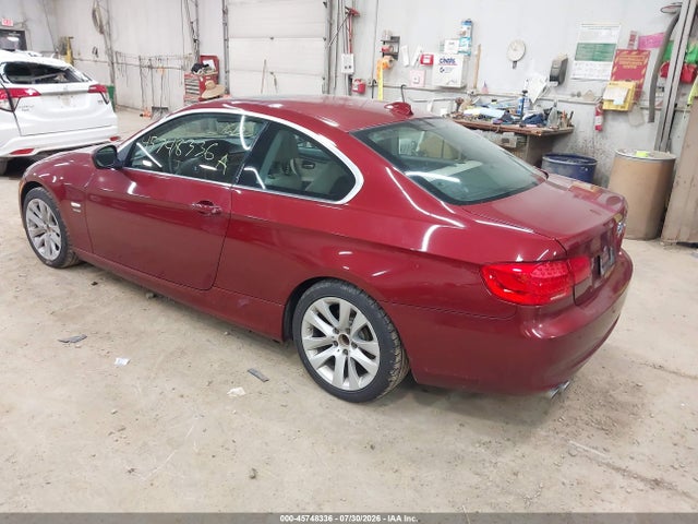 2011 Bmw 328i Xdrive მანქანა იყიდება აუქციონზე, vin: WBAKF5C54BE586961, აუქციონის ნომერი: 45748336