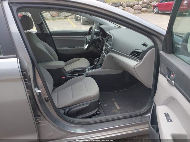 2019 Hyundai Elantra Se მანქანა იყიდება აუქციონზე, vin: 5NPD74LF6KH491877, აუქციონის ნომერი: 45748418