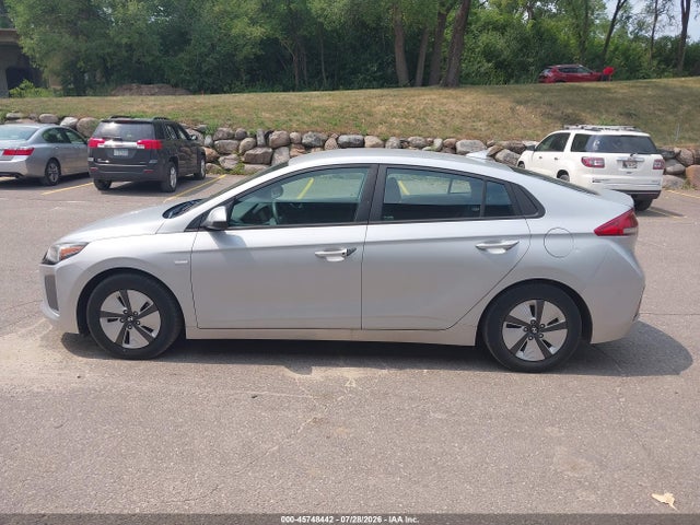 2019 Hyundai Ioniq Hybrid Blue მანქანა იყიდება აუქციონზე, vin: KMHC65LC9KU159248, აუქციონის ნომერი: 45748442