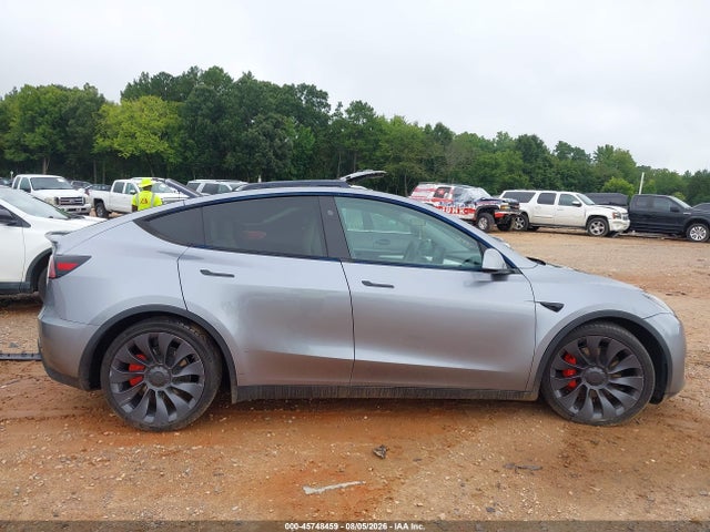 Продажа на аукционе авто 2024 Tesla Model Y Performance Dual Motor All-wheel Drive, vin: 7SAYGDEFXRA303594, номер лота: 45748459