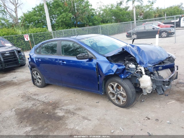 2021 Kia Forte Lxs მანქანა იყიდება აუქციონზე, vin: 3KPF24AD6ME404396, აუქციონის ნომერი: 45748473
