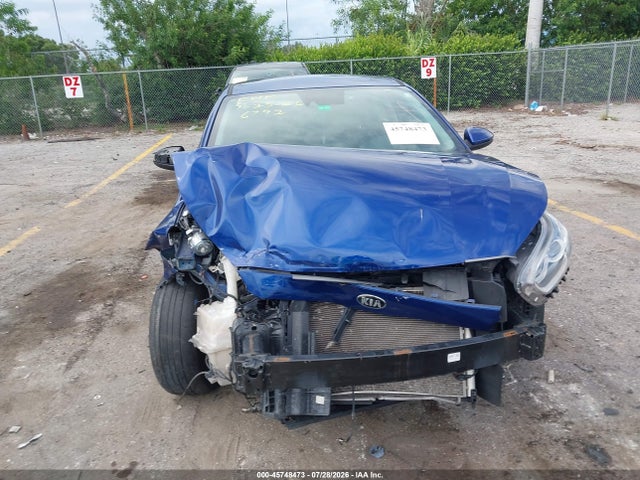 2021 Kia Forte Lxs მანქანა იყიდება აუქციონზე, vin: 3KPF24AD6ME404396, აუქციონის ნომერი: 45748473