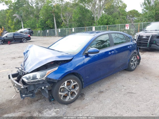2021 Kia Forte Lxs მანქანა იყიდება აუქციონზე, vin: 3KPF24AD6ME404396, აუქციონის ნომერი: 45748473
