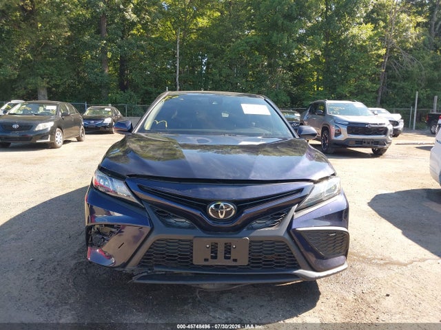 45748496 :رقم المزاد ، 4T1G11AK7MU464060 vin ، 2021 Toyota Camry Se مزاد بيع
