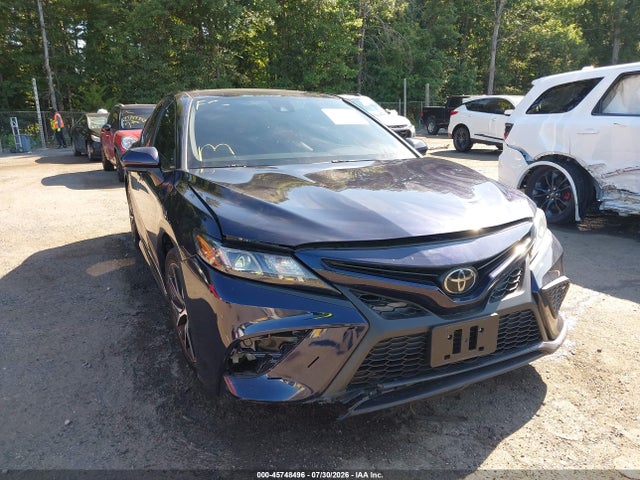 45748496 :رقم المزاد ، 4T1G11AK7MU464060 vin ، 2021 Toyota Camry Se مزاد بيع