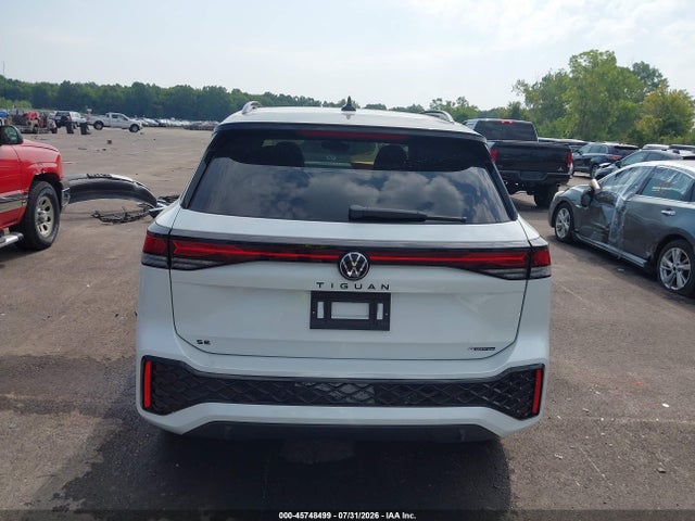 Продажа на аукционе авто 2026 Volkswagen Tiguan Se R-line Black, vin: 3VVGR7RM0TM035725, номер лота: 45748499