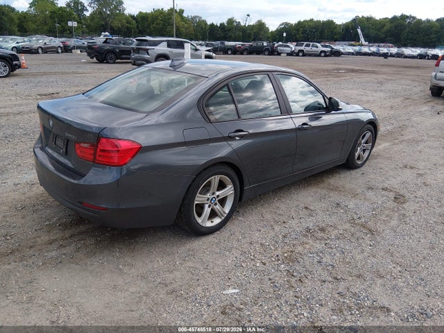 45748518 :رقم المزاد ، WBA3B1C55FP831608 vin ، 2015 Bmw 320i مزاد بيع