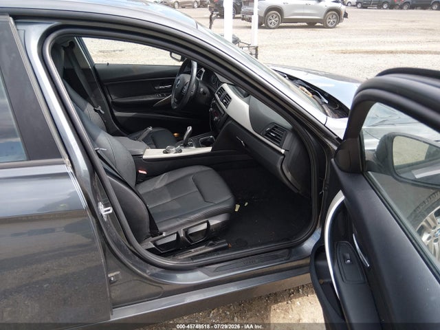45748518 :رقم المزاد ، WBA3B1C55FP831608 vin ، 2015 Bmw 320i مزاد بيع