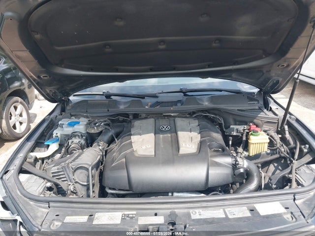 Aukcja sprzedaży 2016 Volkswagen Touareg Tdi Lux, vin: WVGEP9BP2GD001200, numer aukcji: 45748555