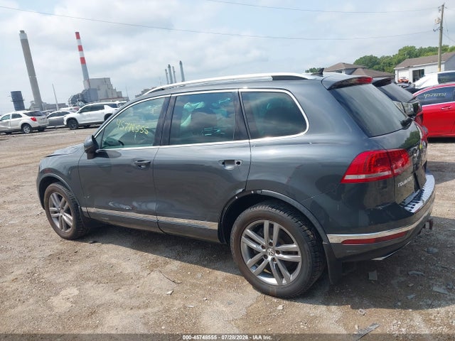 Aukcja sprzedaży 2016 Volkswagen Touareg Tdi Lux, vin: WVGEP9BP2GD001200, numer aukcji: 45748555