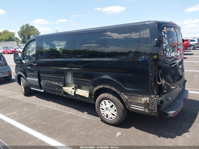 1FBZX2ZM1JKA52204 Ford Transit-350 Xlt
