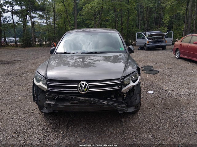 2014 Volkswagen Tiguan S მანქანა იყიდება აუქციონზე, vin: WVGAV3AX2EW600943, აუქციონის ნომერი: 45748612