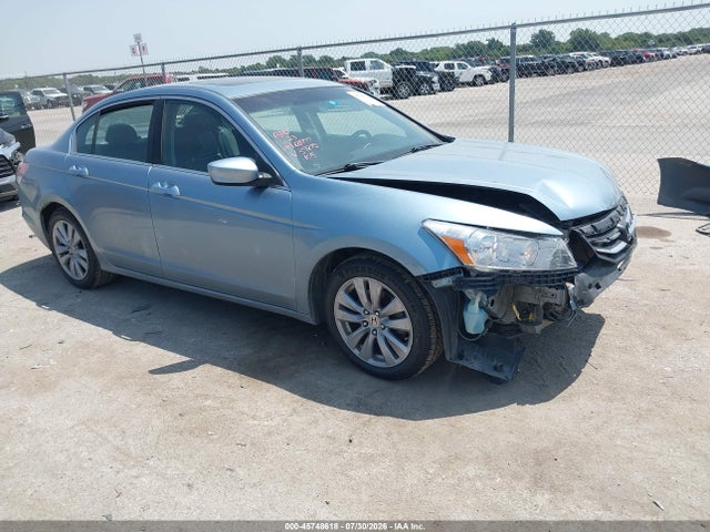 2011 Honda Accord 2.4 Ex-l მანქანა იყიდება აუქციონზე, vin: 1HGCP2F83BA039875, აუქციონის ნომერი: 45748618