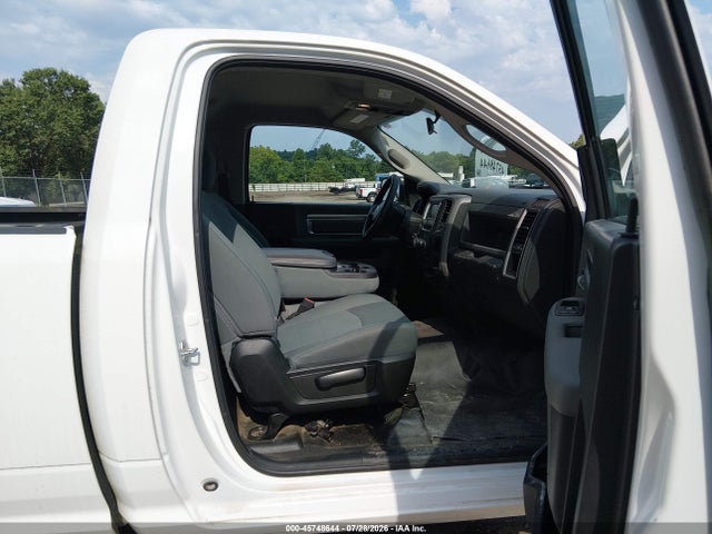 Продажа на аукционе авто 2019 Ram 1500 Classic Tradesman  4x2 8' Box, vin: 3C6JR6DG5KG502819, номер лота: 45748644