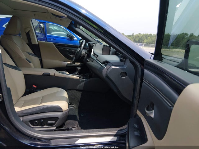 45748696 :رقم المزاد ، 58ADZ1B11LU063046 vin ، 2020 Lexus Es 350 مزاد بيع