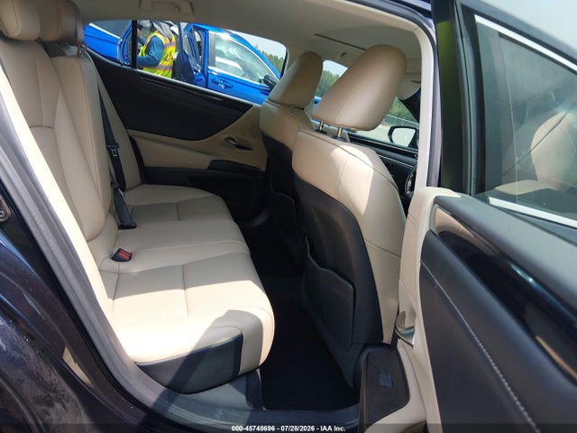 45748696 :رقم المزاد ، 58ADZ1B11LU063046 vin ، 2020 Lexus Es 350 مزاد بيع