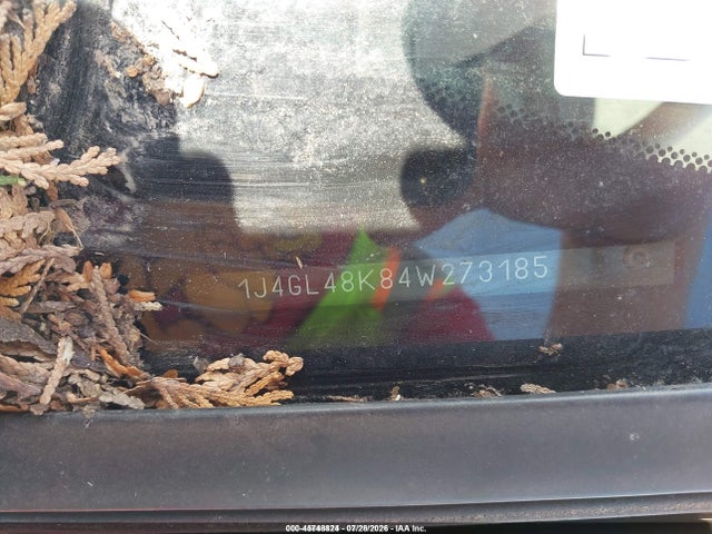 45748824 :رقم المزاد ، 1J4GL48K84W273185 vin ، 2004 Jeep Liberty Sport مزاد بيع