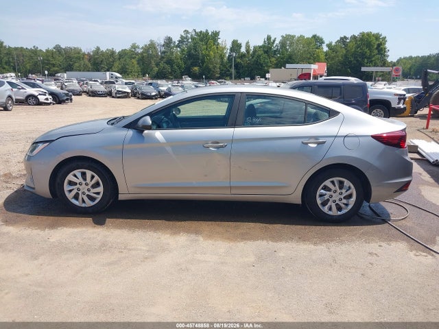 2020 Hyundai Elantra Se მანქანა იყიდება აუქციონზე, vin: 5NPD74LF5LH613436, აუქციონის ნომერი: 45748858