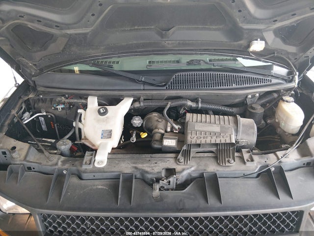 45748894 :رقم المزاد ، 1GNWGPFG6F1269228 vin ، 2015 Chevrolet Express 2500 Ls مزاد بيع