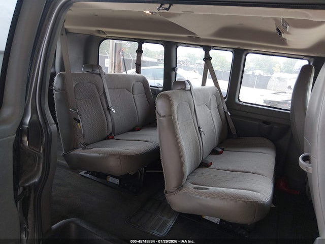 45748894 :رقم المزاد ، 1GNWGPFG6F1269228 vin ، 2015 Chevrolet Express 2500 Ls مزاد بيع